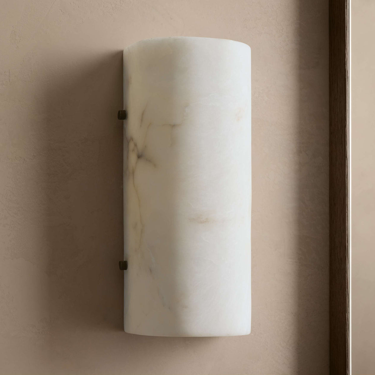 Chalia Sconce