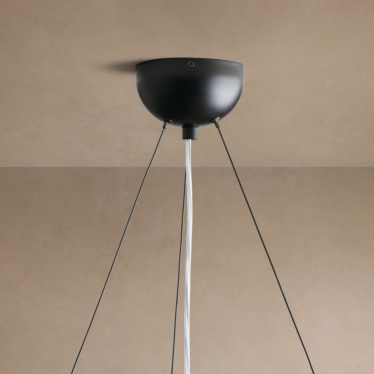 Arrega Chandelier