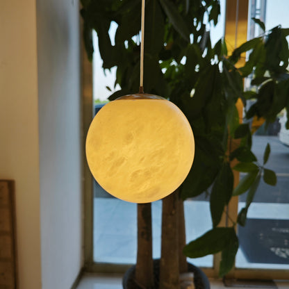 Culoud Alabaster Ball Pendant Light