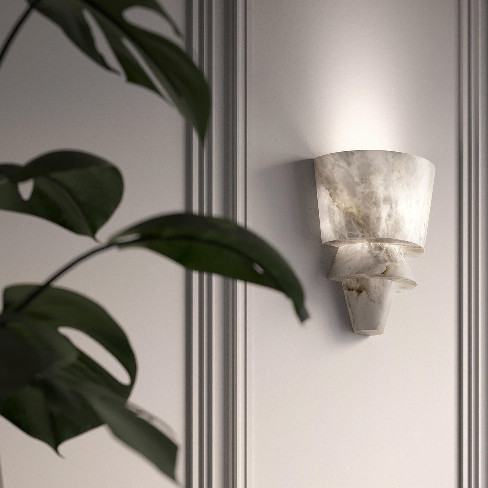 Koltin FLO A Alabaster Wall Sconce 11.8'', Wall Lamp