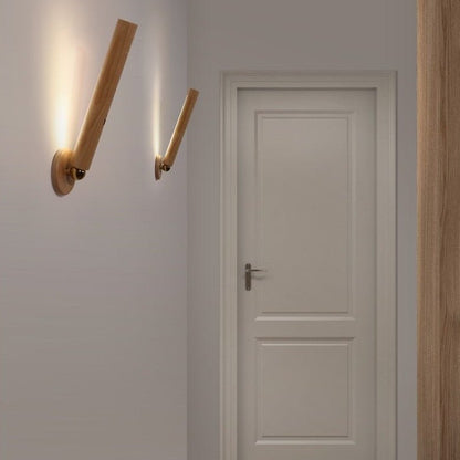 Deniselamp® Minimalistic Wooden Wall Lamp in Nordic Style