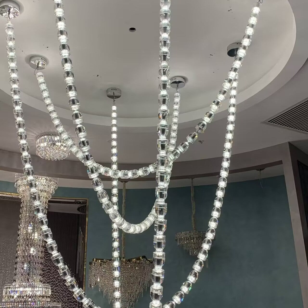 Modern Crystal Bullet  Necklace Chain Chandelier for Living Room/Staircase/Foyer/Hotel/Restaurant