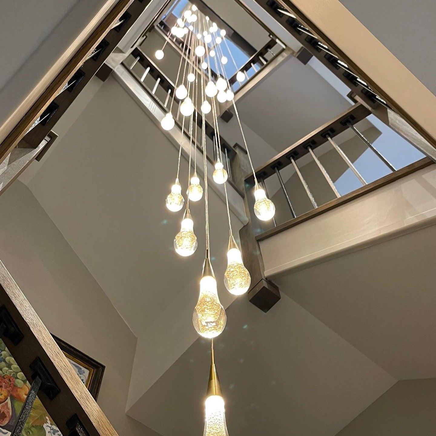 Modern Cascade Raindrop Round Spiral Crystal Chandelier for Staircase/Foyer