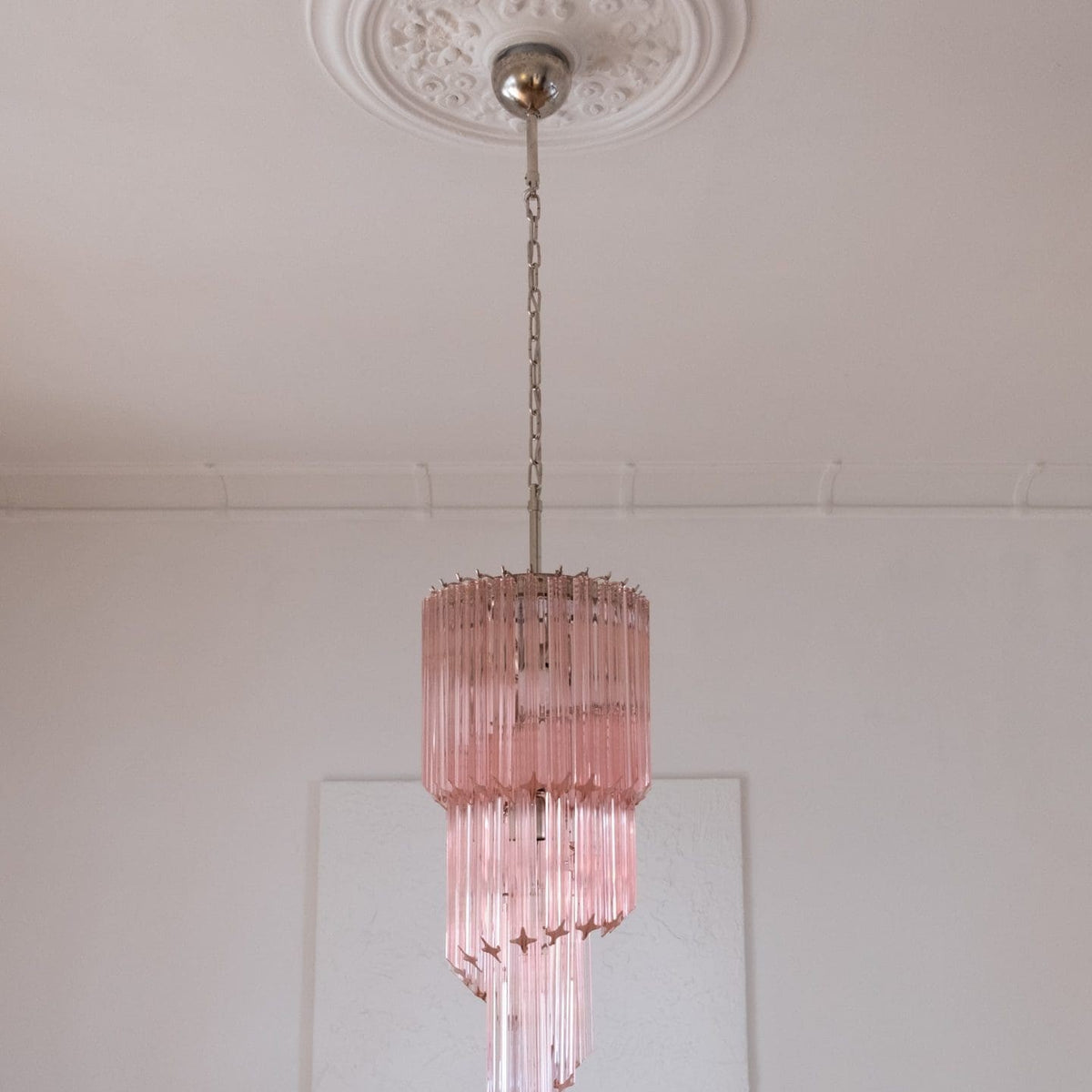 Murano Chandelier – Spiral – 54 prisms – Pink