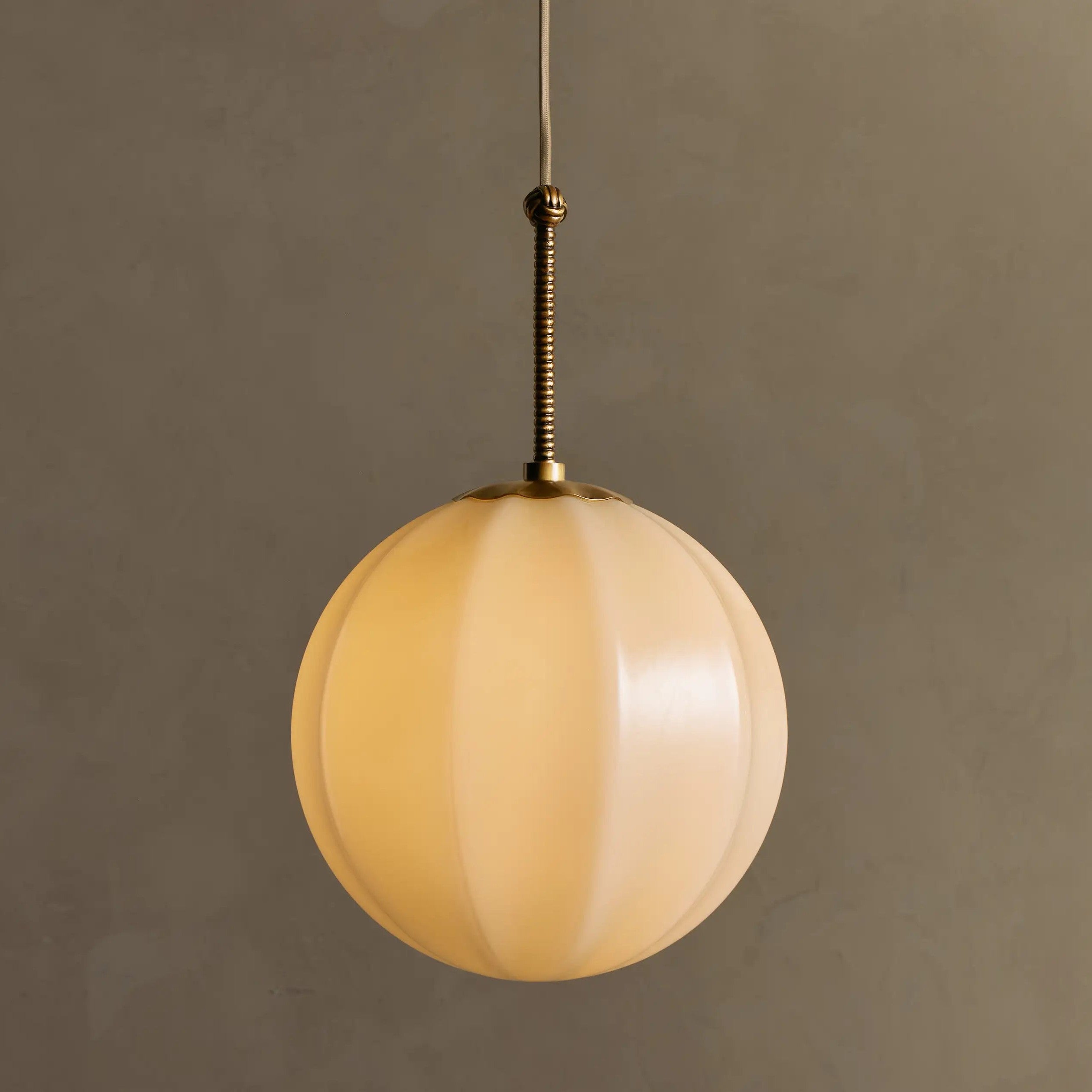 Agnes Pendant