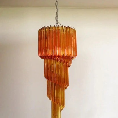 Murano Chandelier – Spiral – 86 prisms – Amber