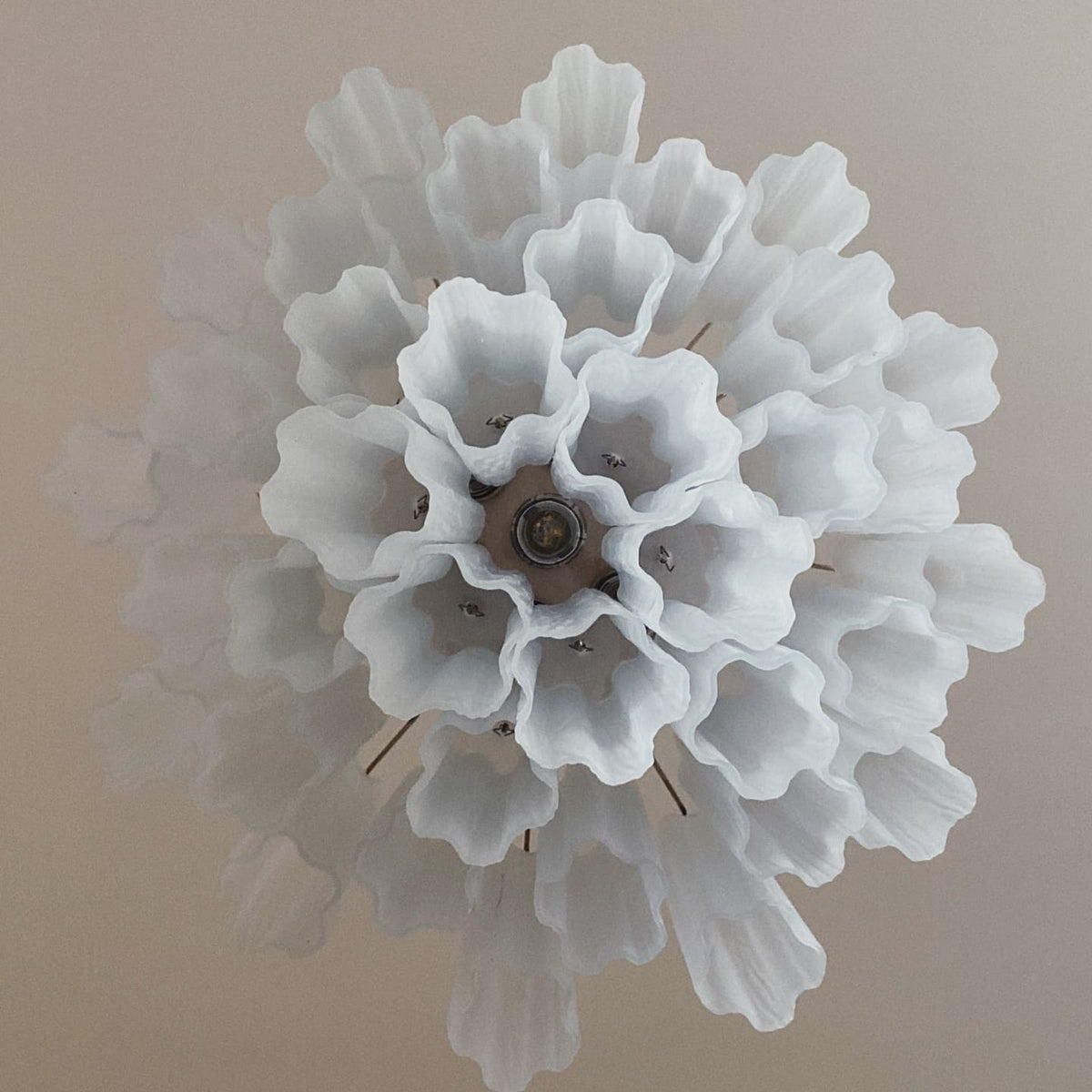 Murano Chandelier – 36 tubes – Matte white