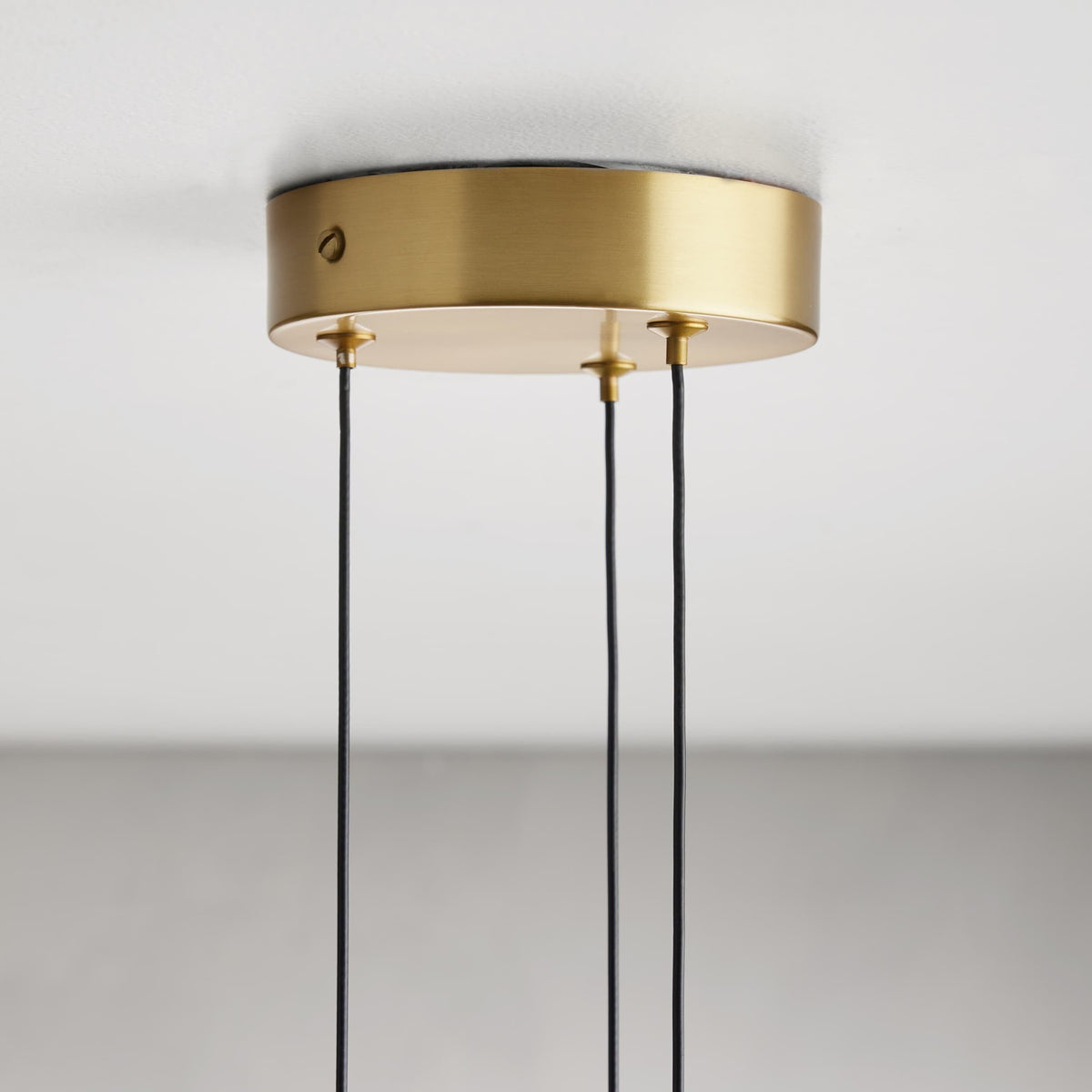 Solvence Pendant