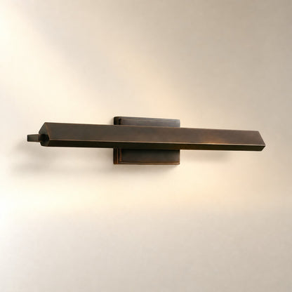 Zaeden Sconce