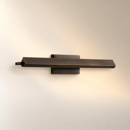 Zaeden Sconce