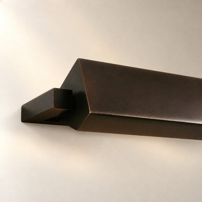 Zaeden Sconce